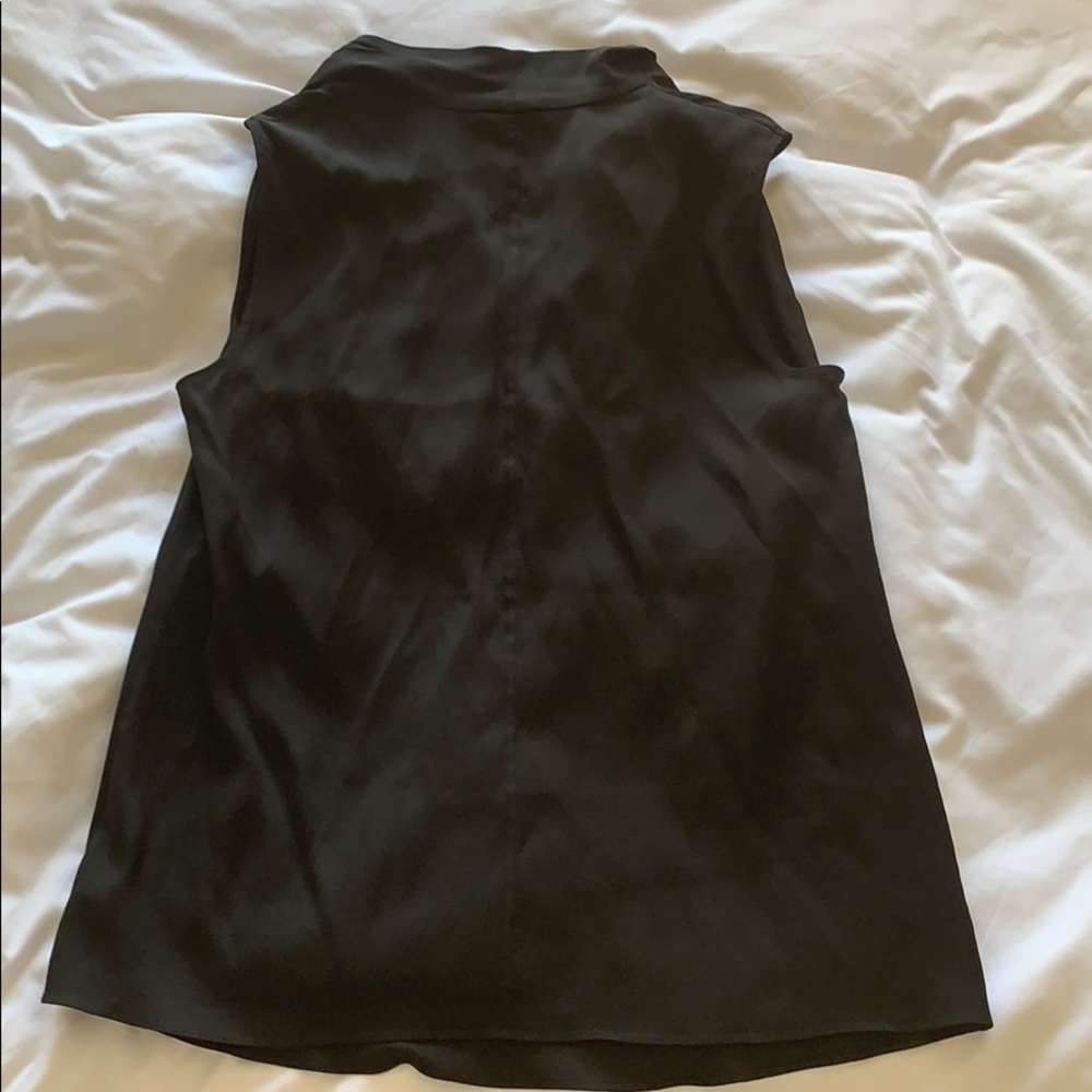 Theory Black Draped Open Front Size M - image 5